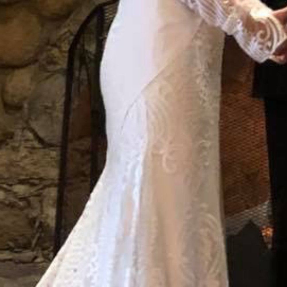 Wedding dress